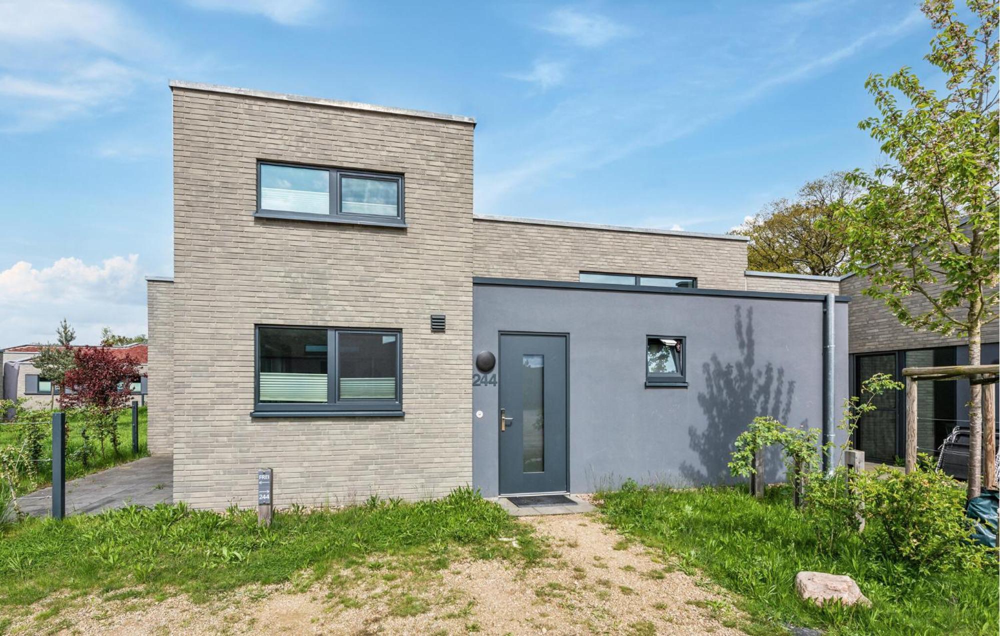 Gorgeous Home In Lembruch-Duemmer See With Kitchen Kültér fotó